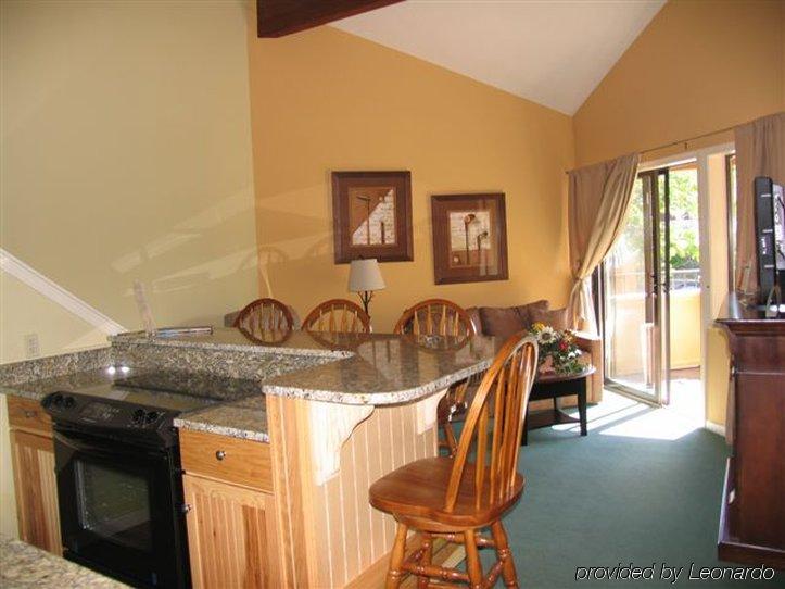 Pointes North Inn Charlevoix Quarto foto