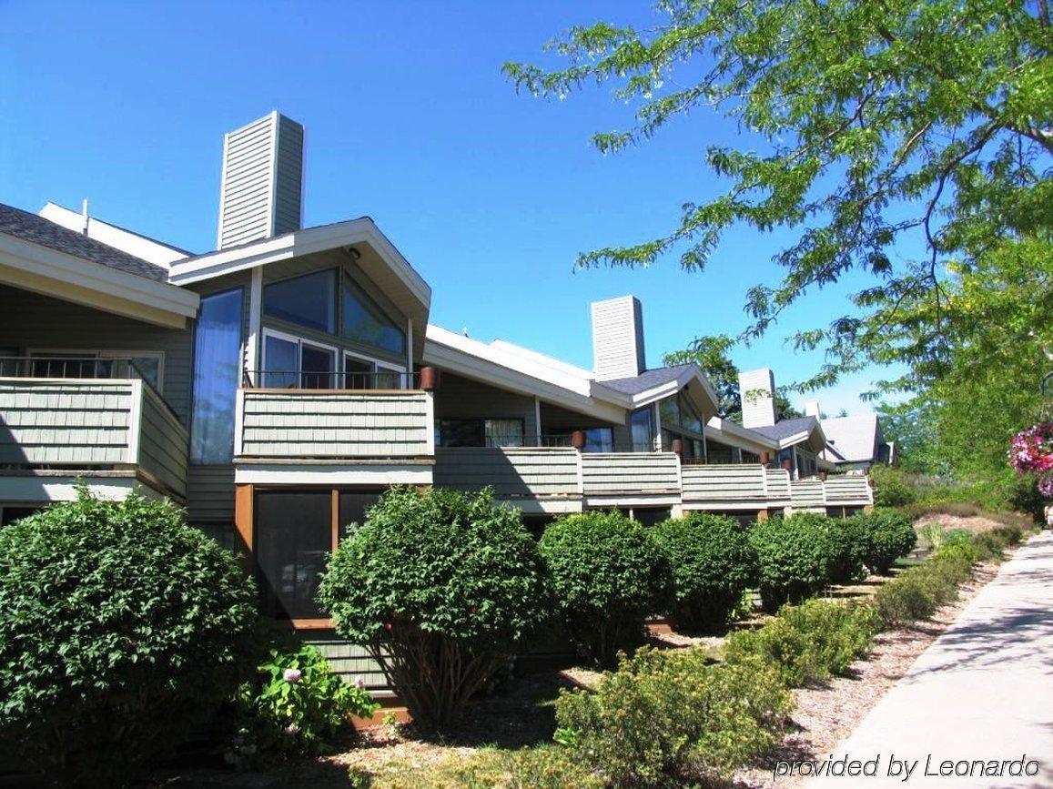 Pointes North Inn Charlevoix Exterior foto